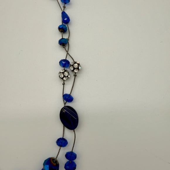 Bead and Crystals Necklace Blue & Antiqued Gold Tone Chain New With Tags & Box - Picture 5 of 8